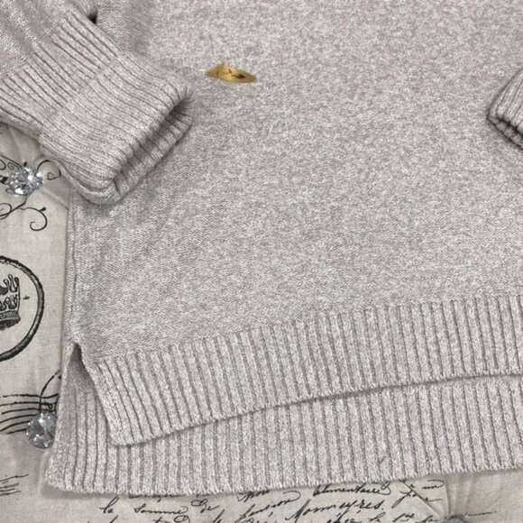 Democracy V-neck Sweater - Picture 4 of 7